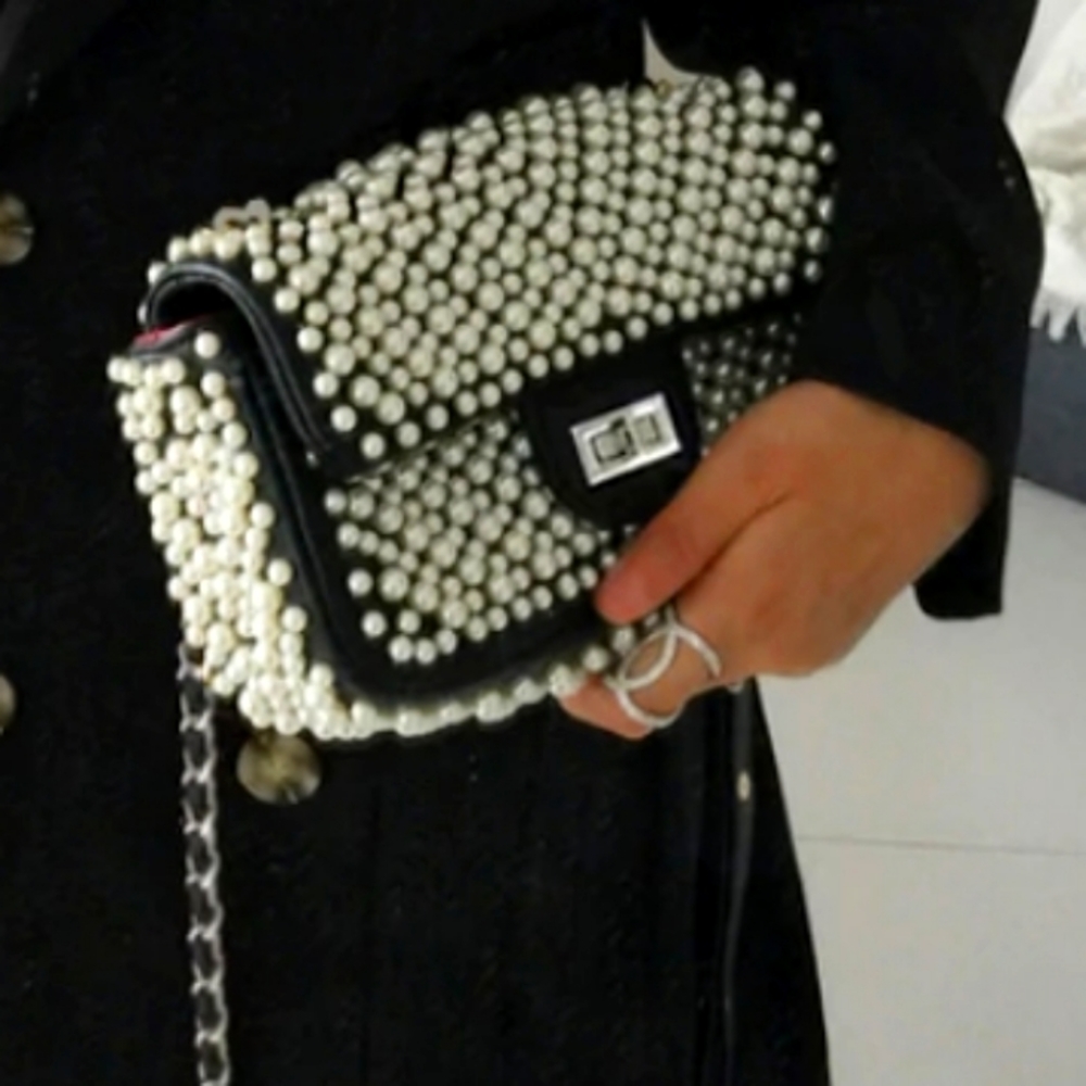 New LUXURY BLACK PEARL BAG